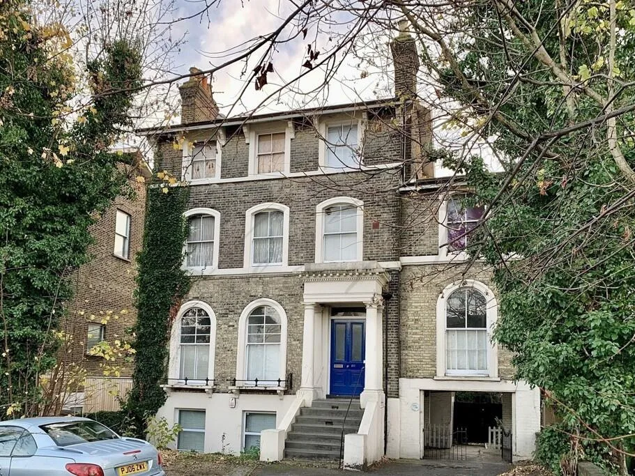 2 bedroom ground floor flat for rent