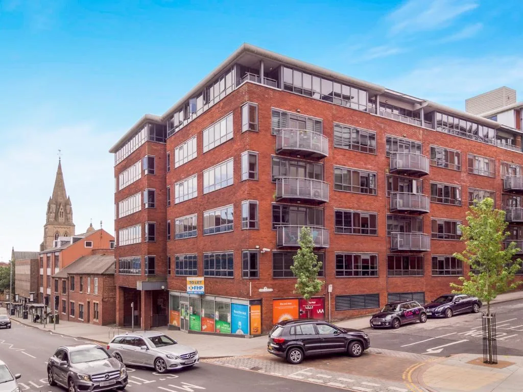 2 bedroom flat for rent