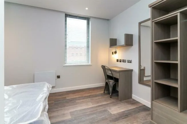 4 bedroom flat for rent