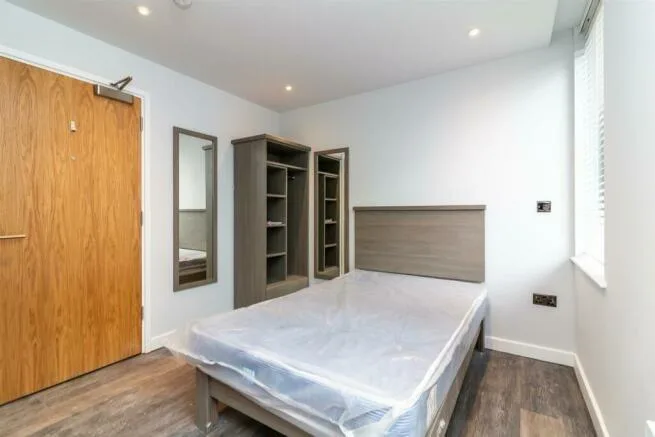 4 bedroom flat for rent