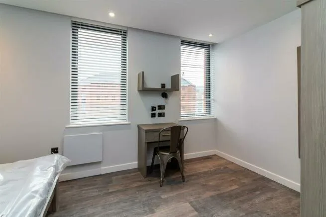 4 bedroom flat for rent