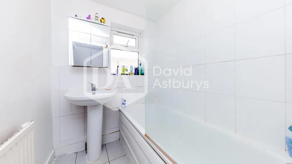 3 bedroom apartment for rent