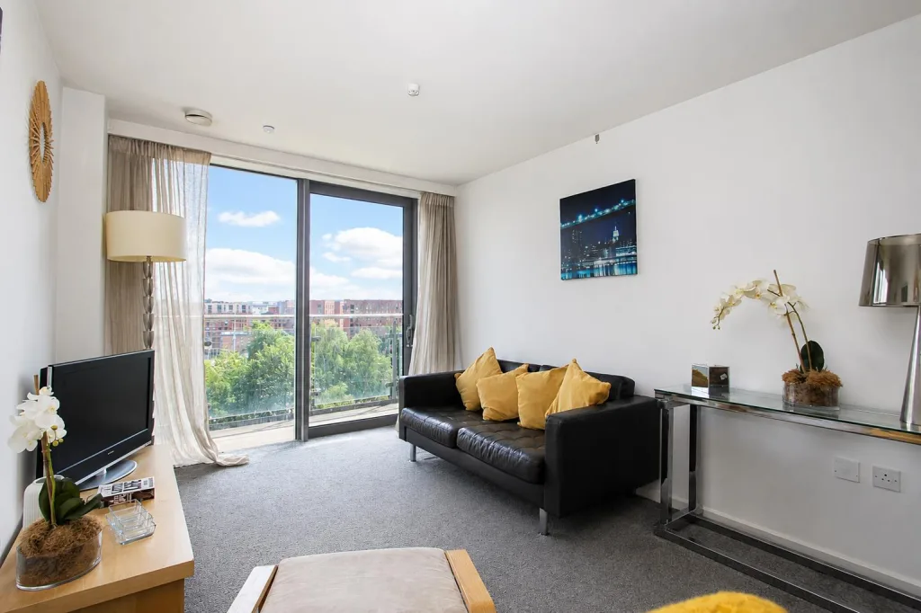 2 bedroom flat for rent