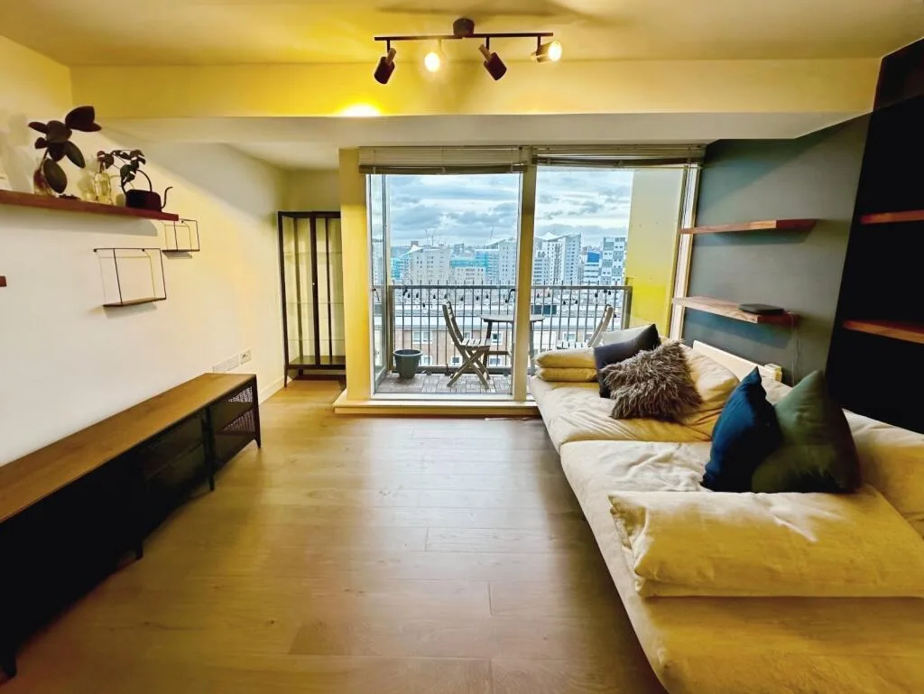 2 bedroom flat for rent