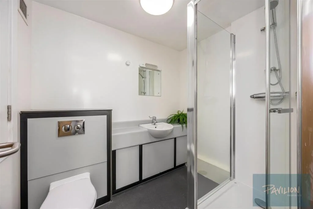 1 bedroom private hall for rent