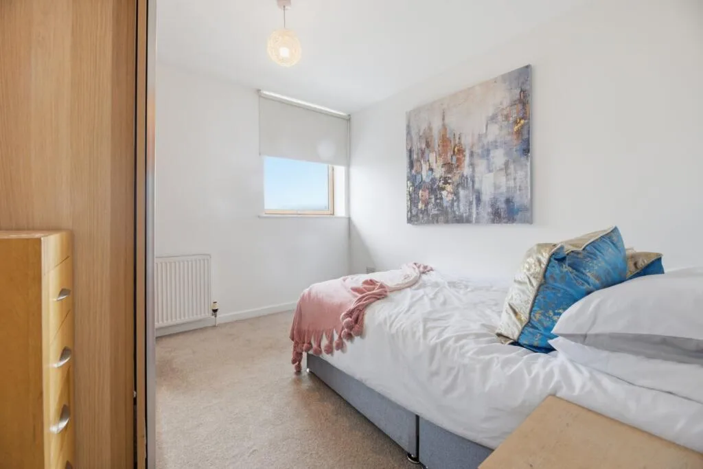 3 bedroom flat for rent