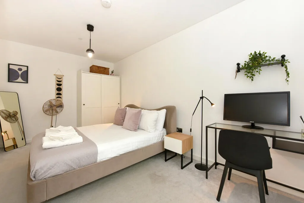 3 bedroom flat for rent