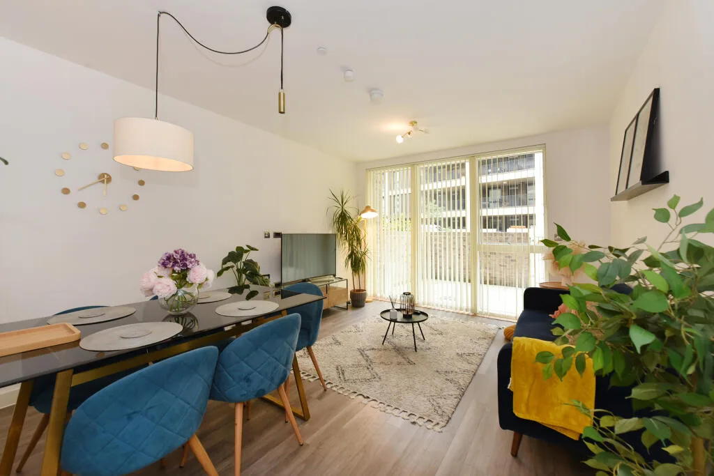 3 bedroom flat for rent