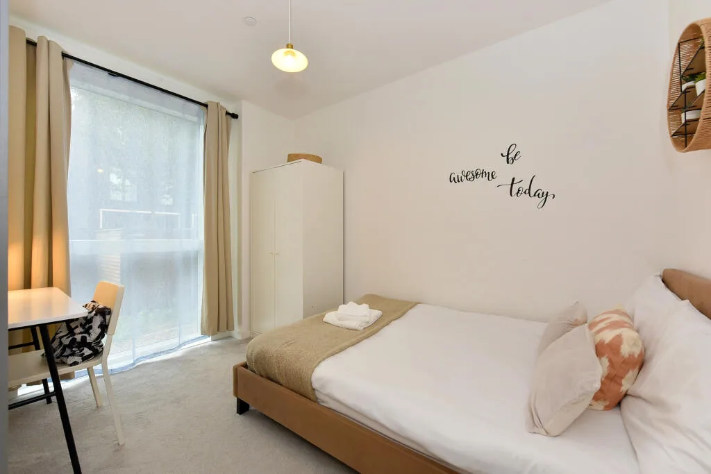 3 bedroom flat for rent