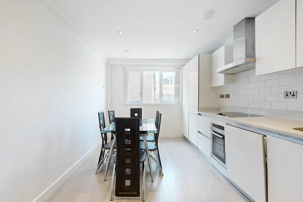 2 bedroom flat for rent