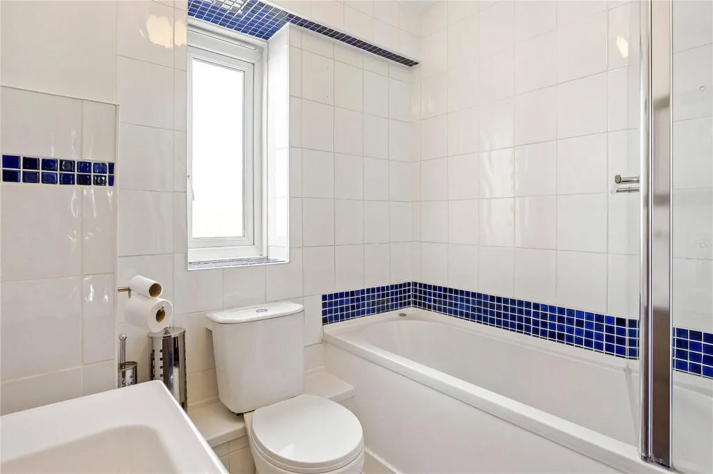 2 bedroom duplex for rent