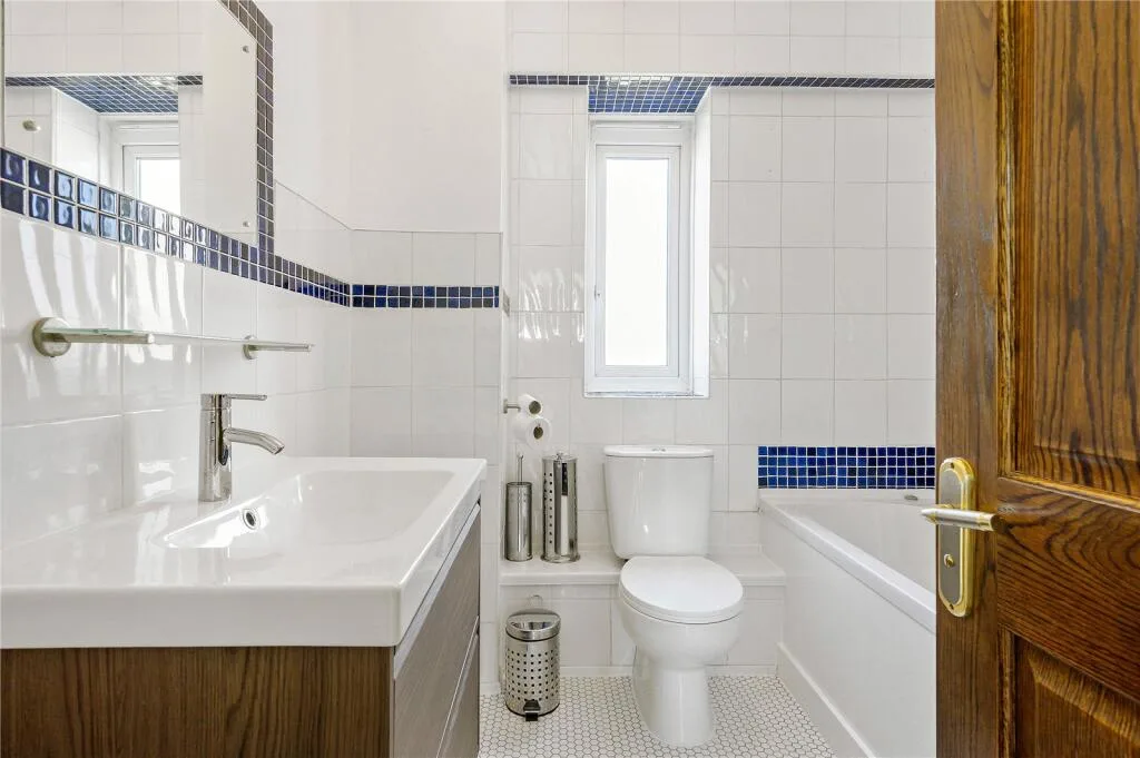 2 bedroom duplex for rent