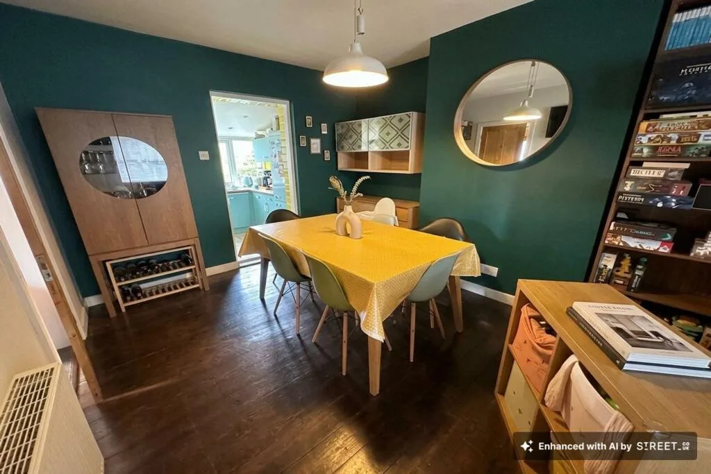 2 bedroom end of terrace house for rent
