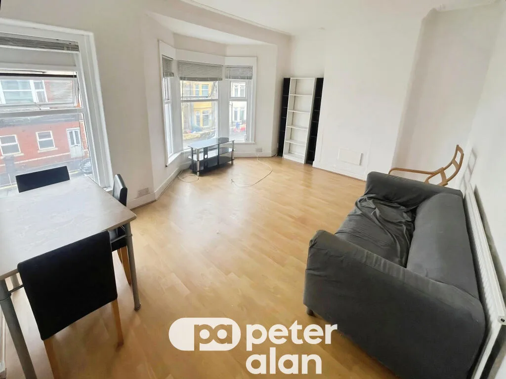 2 bedroom flat for rent