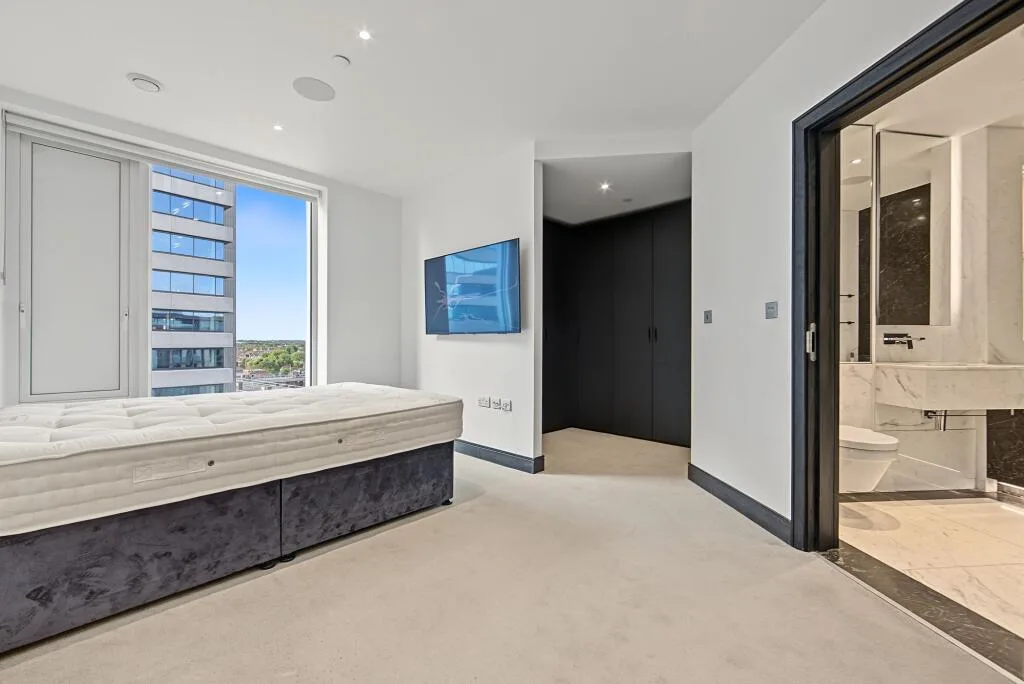 3 bedroom flat for rent