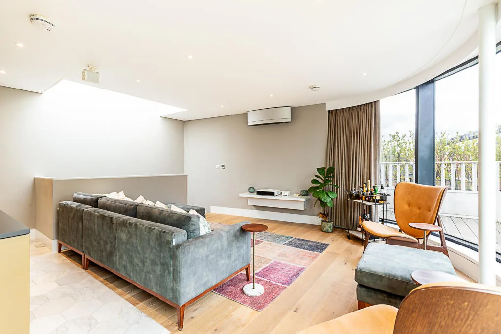 3 bedroom flat for rent