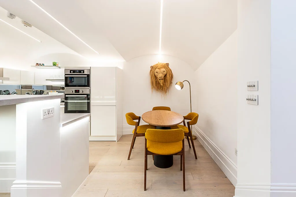 3 bedroom flat for rent