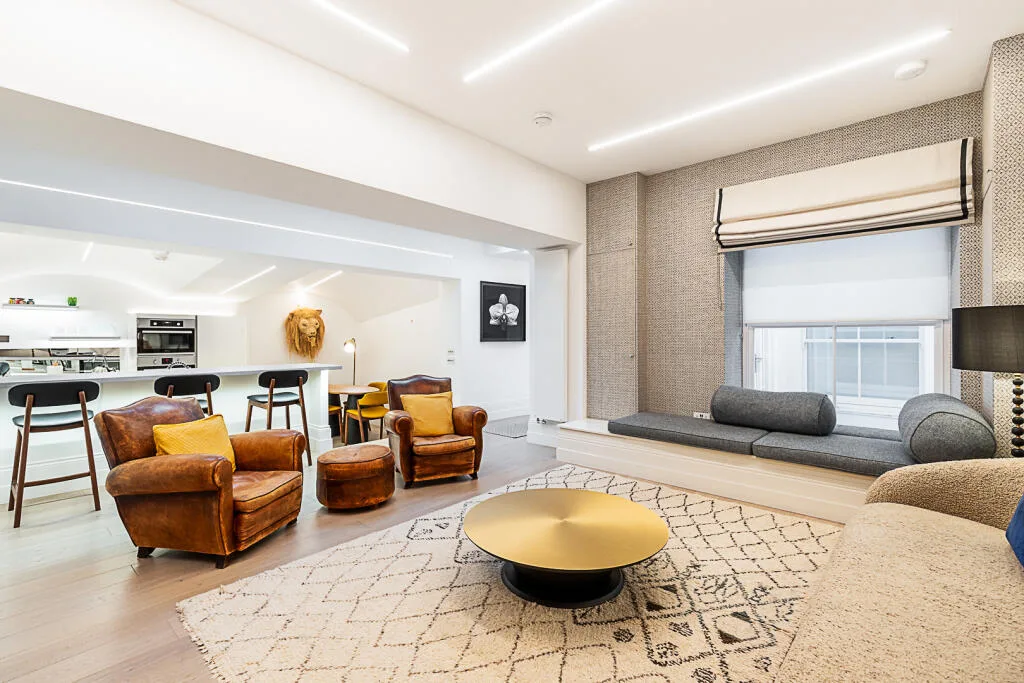 3 bedroom flat for rent