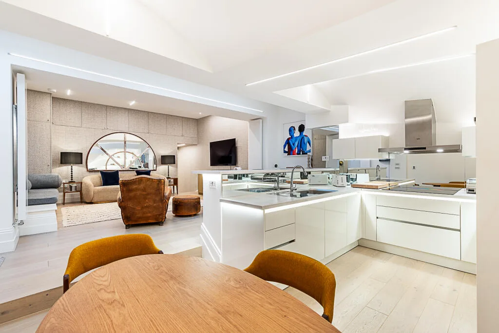 3 bedroom flat for rent