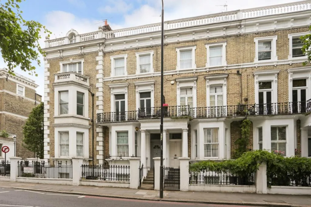 3 bedroom flat for rent