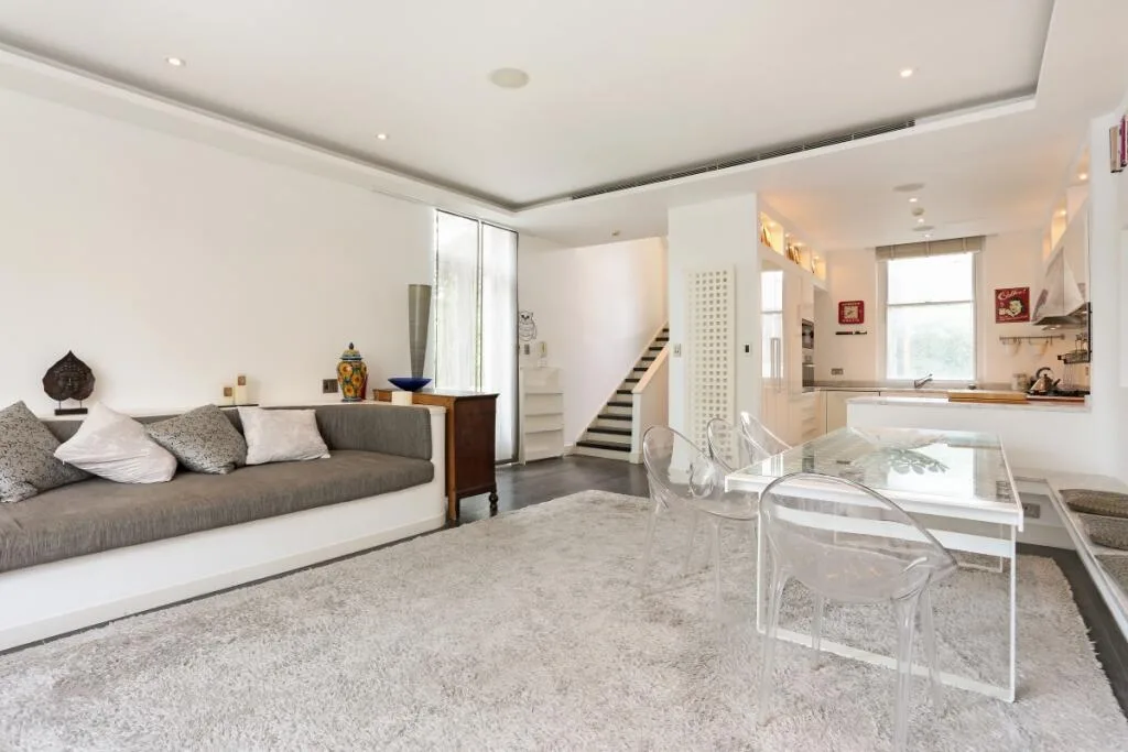 3 bedroom flat for rent