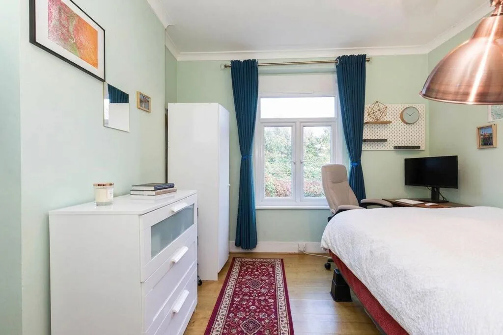 3 bedroom flat for rent