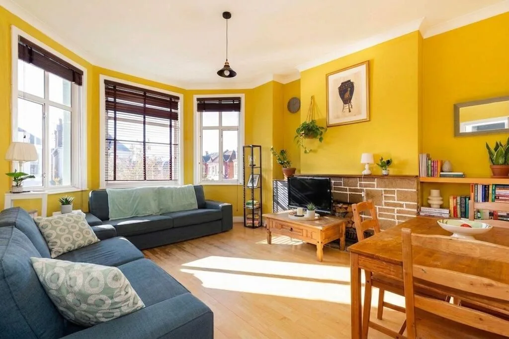 3 bedroom flat for rent