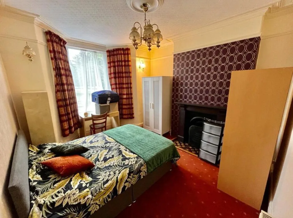 4 bedroom apartment for rent