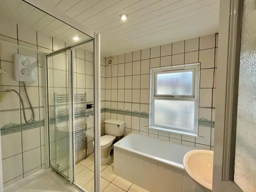 4 bedroom apartment for rent