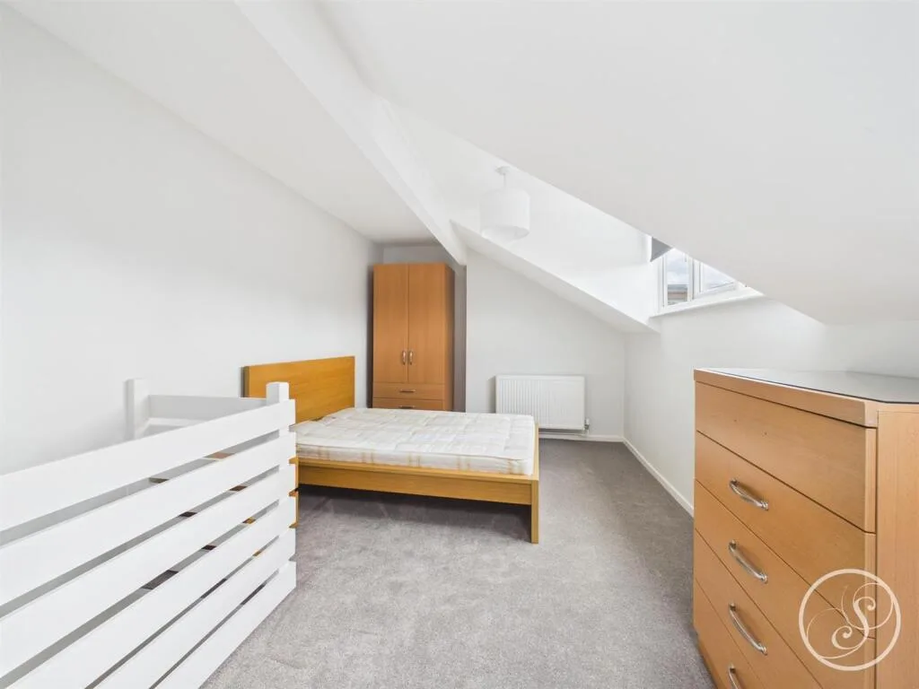 2 bedroom terraced house for rent