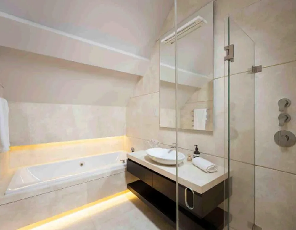 3 bedroom maisonette for rent