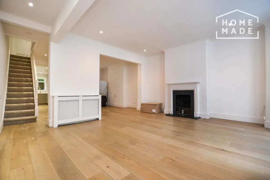 2 bedroom ground floor flat for rent