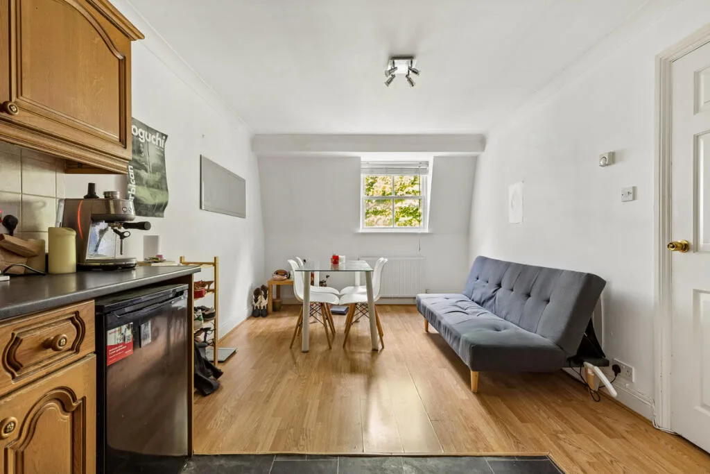 1 bedroom flat for rent
