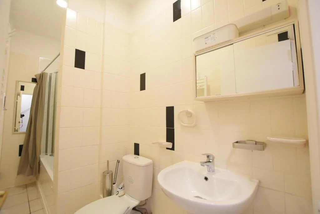 1 bedroom flat for rent