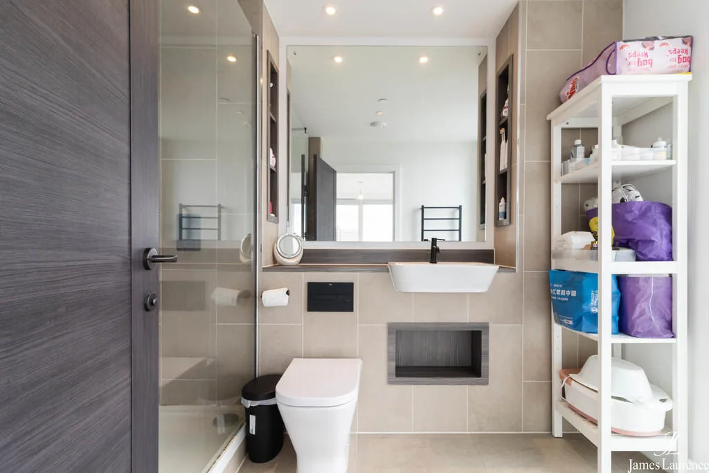 2 bedroom penthouse for rent
