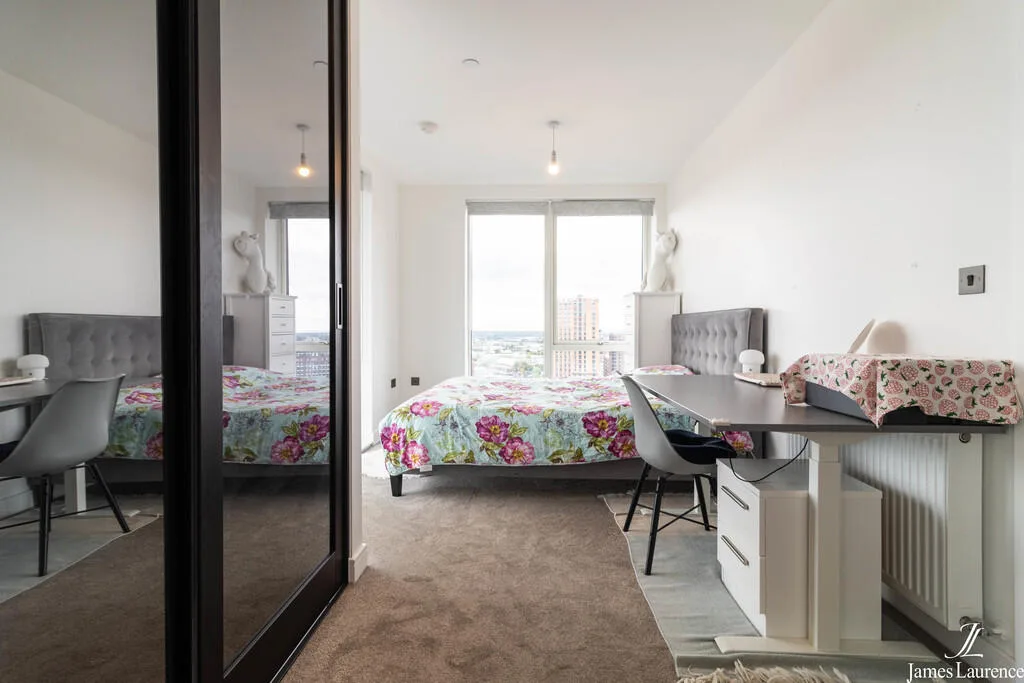 2 bedroom penthouse for rent