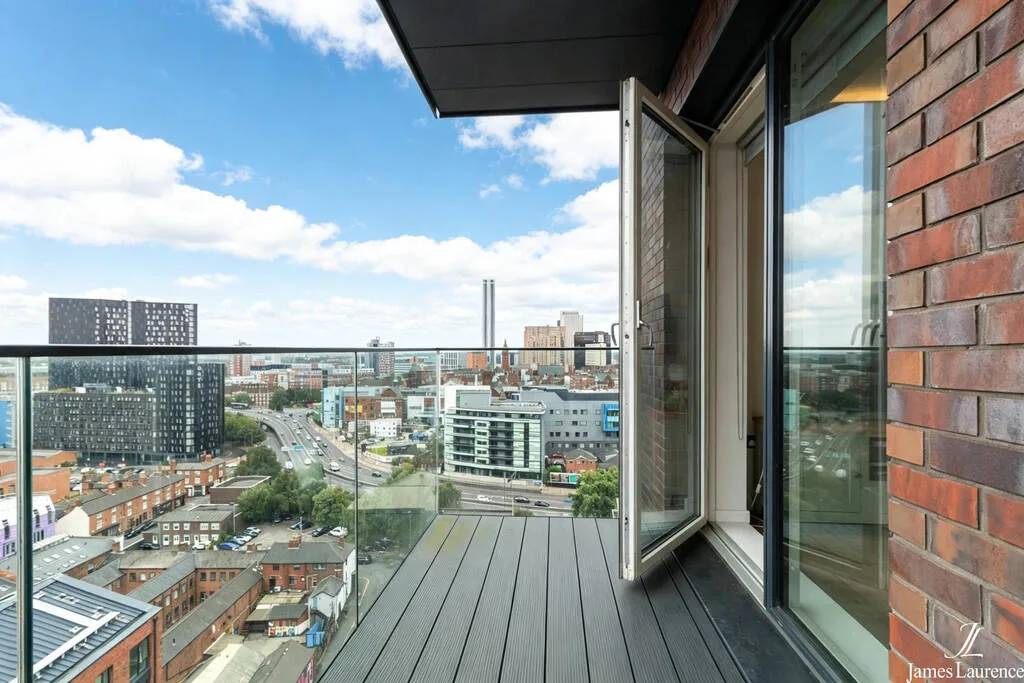 2 bedroom penthouse for rent