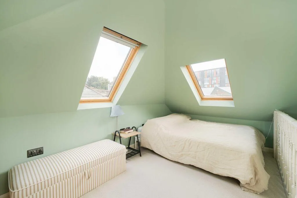 2 bedroom maisonette for rent