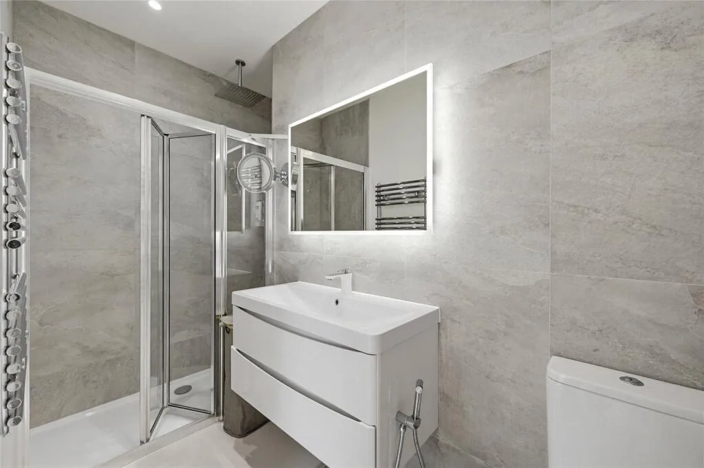 4 bedroom apartment for rent