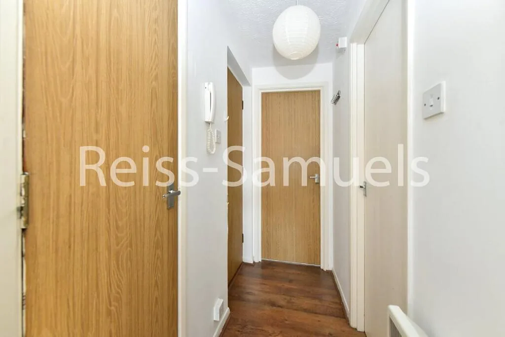 1 bedroom ground floor flat for rent