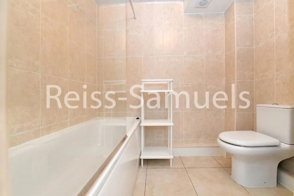 1 bedroom ground floor flat for rent