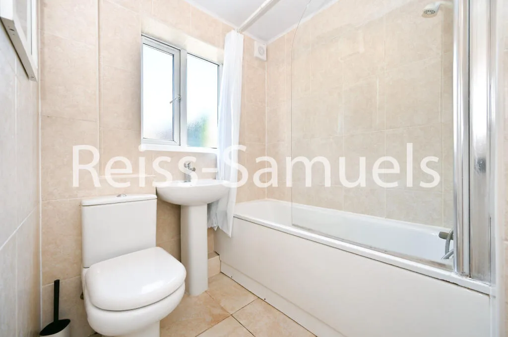 3 bedroom apartment for rent