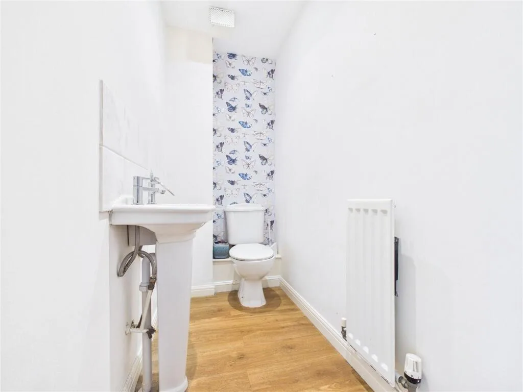 4 bedroom terraced house for rent