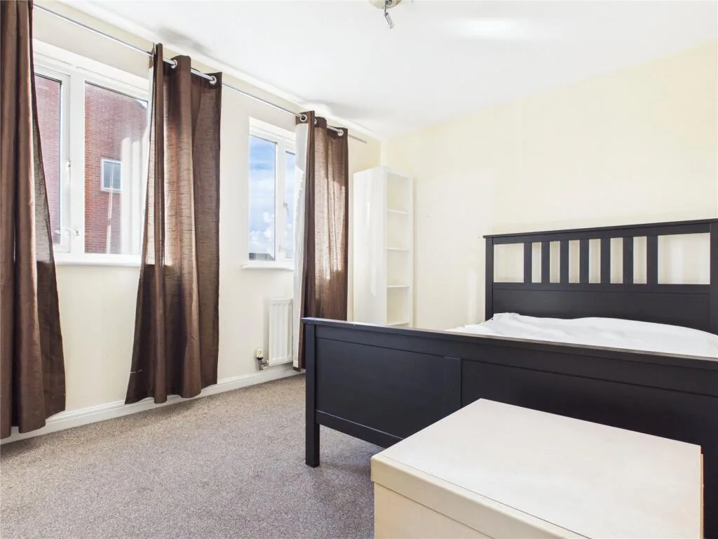 4 bedroom terraced house for rent