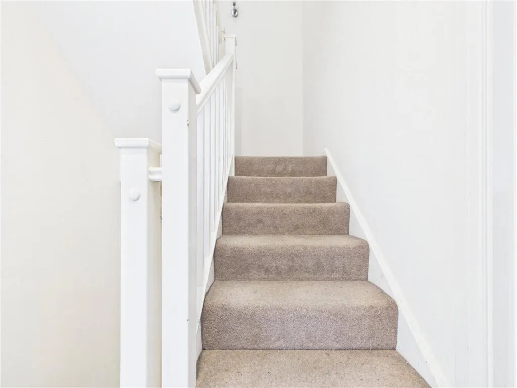 4 bedroom terraced house for rent
