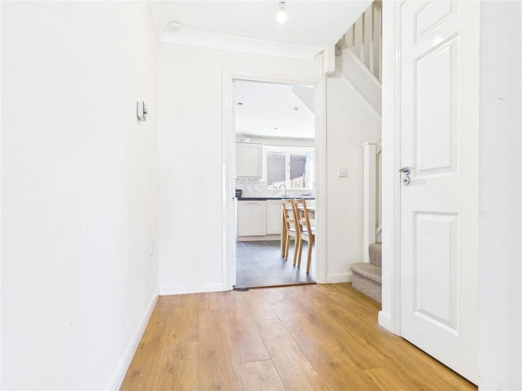 4 bedroom terraced house for rent