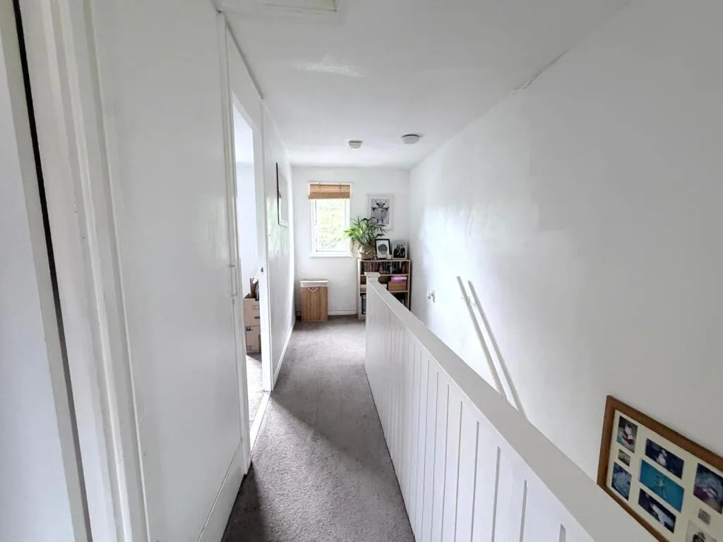 2 bedroom end of terrace house for rent