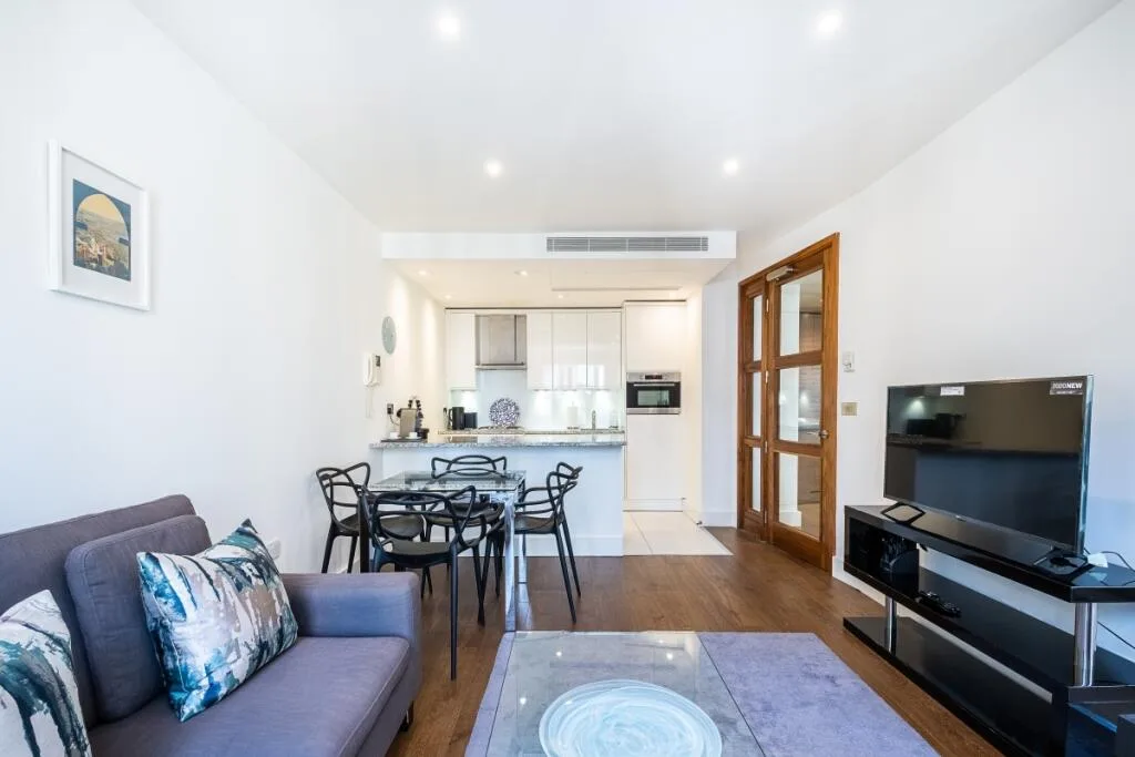 2 bedroom apartment for rent