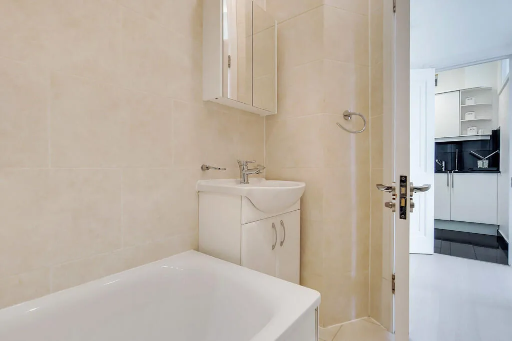 1 bedroom flat for rent