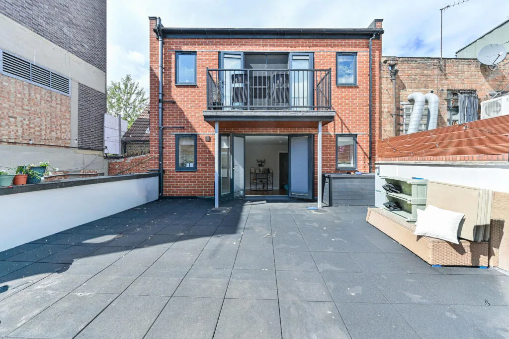 2 bedroom flat for rent
